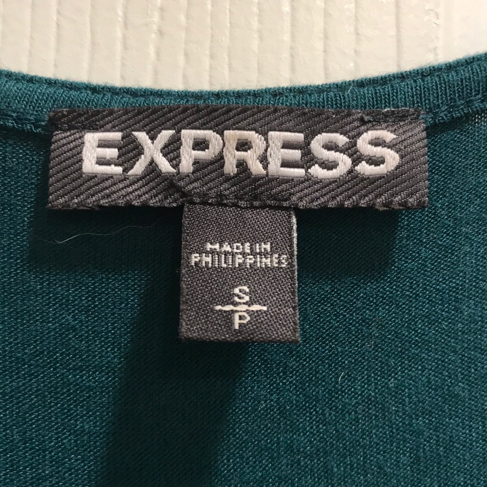 EXPRESS GREEN TOP - Picture 2 of 2